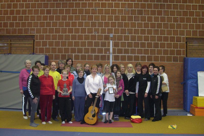 tl_files/TSV-Dielmissen/Bilder/2012/Yoga Workshop 24.02.2012/Yoga Workshop D 24.02..jpg